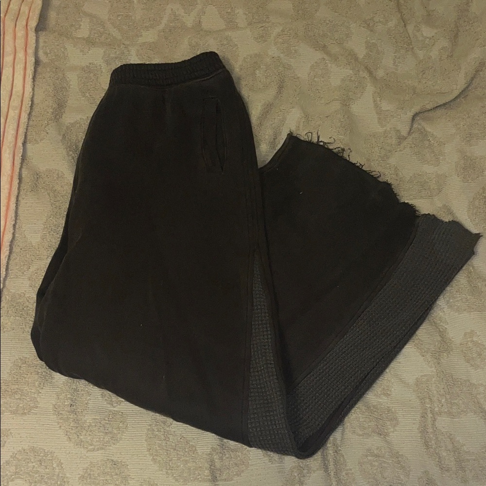Aerie wide leg sweatpants black/grey